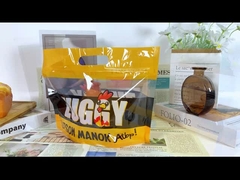 Zastosowany plastikowy worek do pakowania pieczonego kurczaka z zamkiem